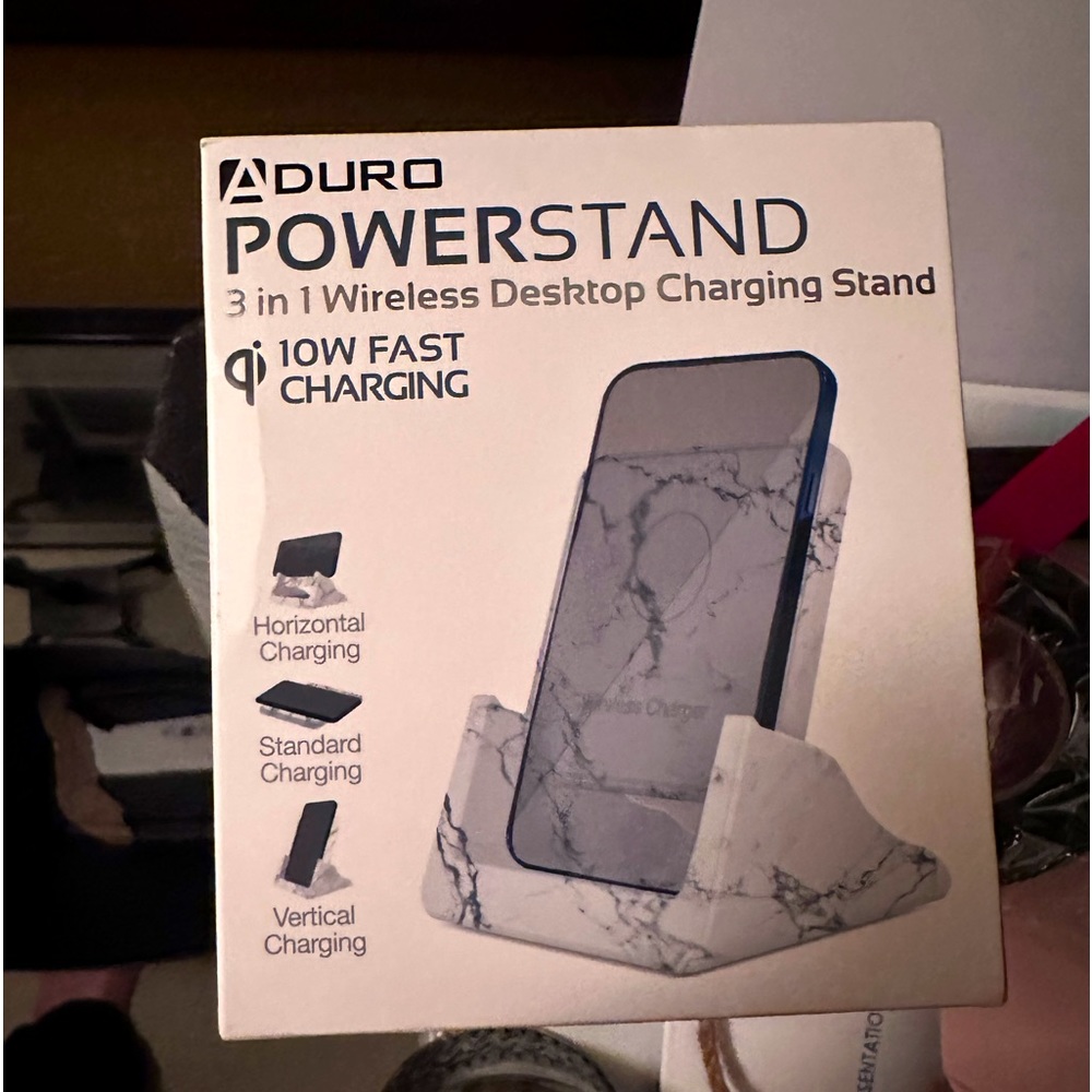 Aduro powerstand upright white marble look phone charger!